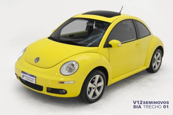VOLKSWAGEN NEW BEETLE 2.0 MI 8V GASOLINA 2P AUTOMÁTICO